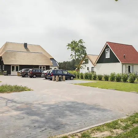 E-23 Bouwlust * De Cocksdorp (Texel)