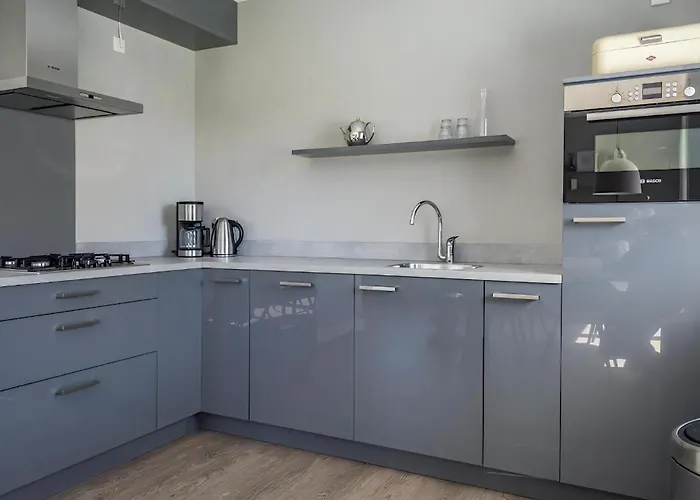 E-23 Bouwlust 別荘